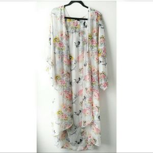 ❌Sold❌Ivory Floral Tropical Kimono